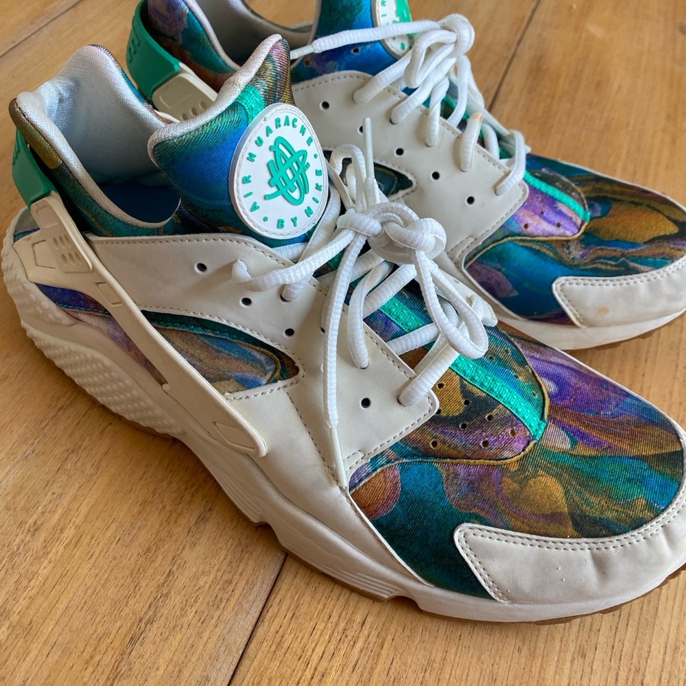 Nike Air Huarache Run Print Alternate Galaxy Size 11.5 Sneakers AQ0533-100